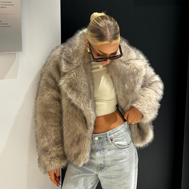 Streetwear Brands 2026 - Schicke Street-Girls Gradient Kunstpelzjacke Damen Winter